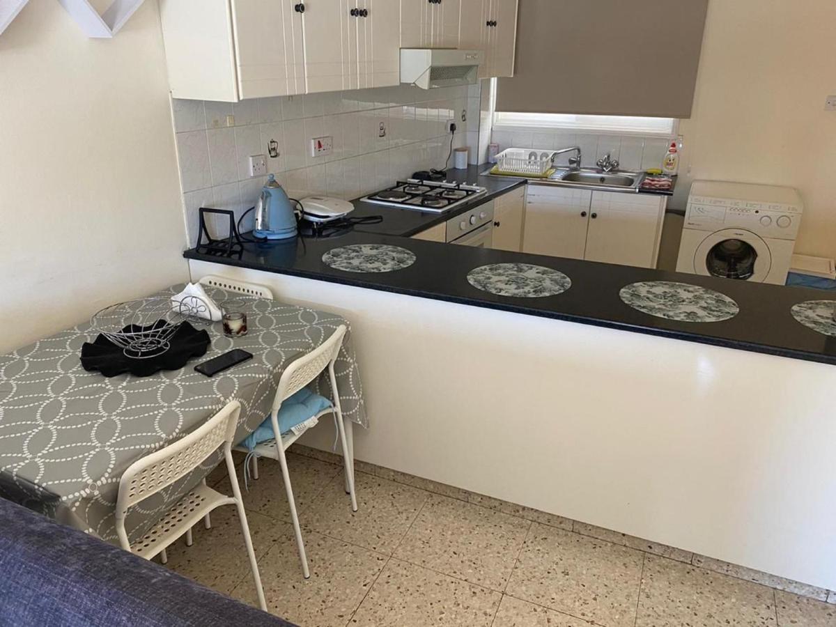 Comfort Apartment Larnaca Exterior photo